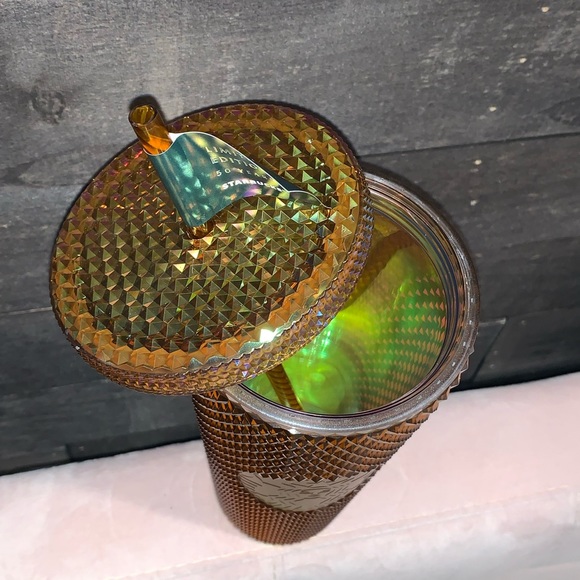 ✨FLASH SALE✨ Limited Edition Starbucks Studded Cup - Picture 5 of 6